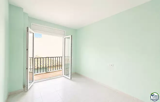 Pis de 2 habitacions amb 3 terrasses – 79 m²