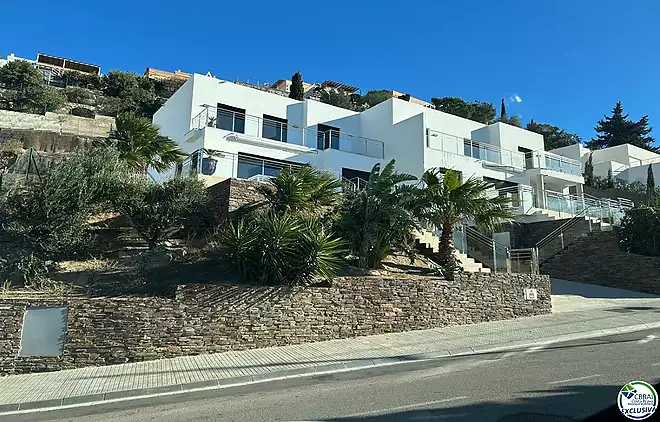Casa a Roses, 3 habitacions, 250 m2