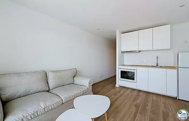 Apartament a primera línia de mar a Empuriabrava