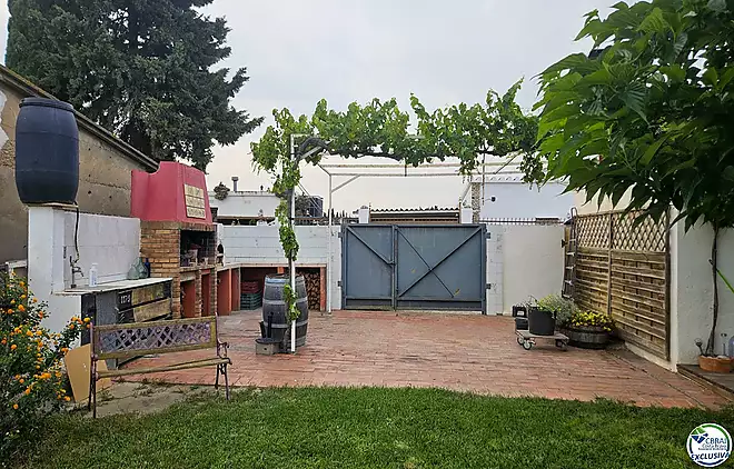 Hort en venda zona Hostalets de LLers