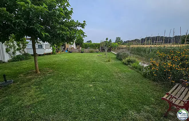 Hort en venda zona Hostalets de LLers