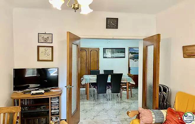 Apartament a prop de mar al centre de Roses