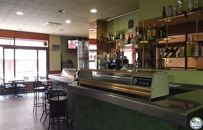 Venda de local comercial a Figueres - Parc Bosc-Castell de Sant Ferran