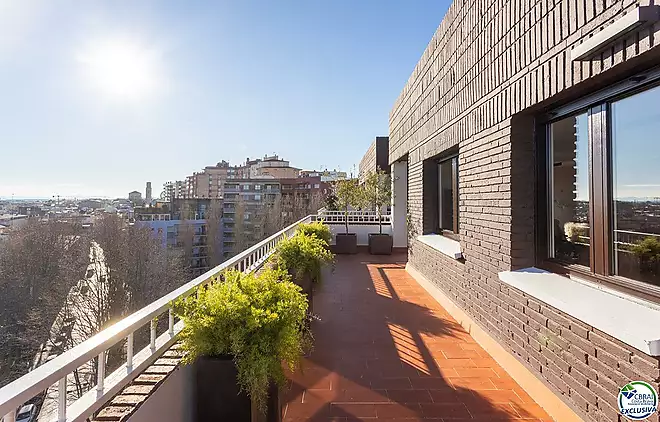 Àtic en venda al Carrer Montgó, 1 – Eixample / Horta Capallera