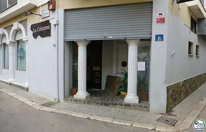 En venta restaurant centre Roses