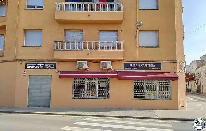 Bar-restaurant for sale