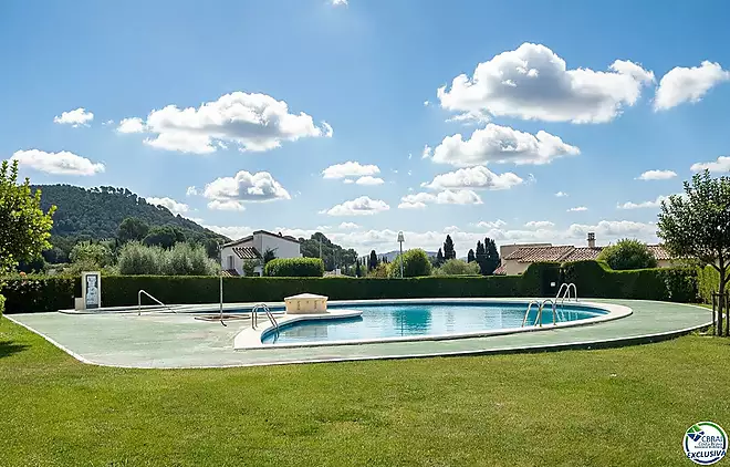 Encantadora casa a 4 vents amb gran parcel·la i vistes al Montgrí a Torre Gran (L’Estartit)