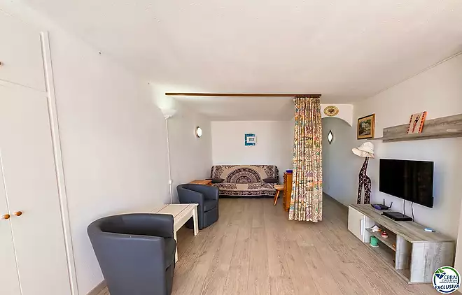 Apartament amb vistes al mar i terrassa — Salatà, Roses