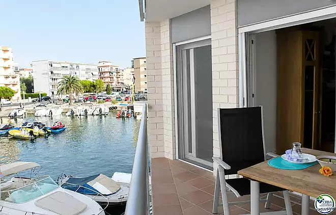 Apartament amb vistes al canal, Santa Margarita, Roses