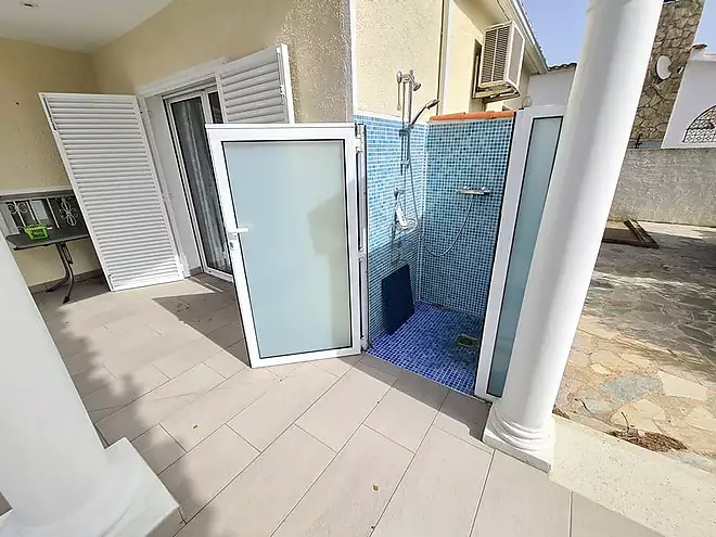 Very nice house with pool - Peni area