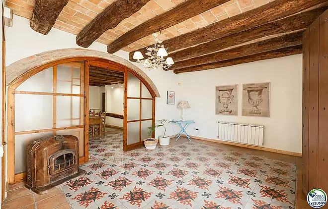 EXCLUSIVA MASIA DEL SEGLE XVI AMB LLICÈNCIA DE TURISME RURAL