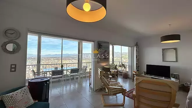 Apartament amb vistes al mar a Roses
